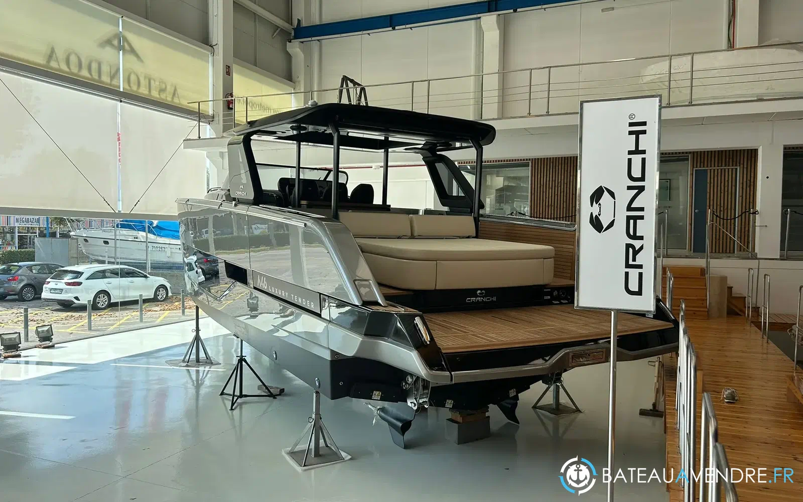 slider 1 Cranchi A46 Luxury Tender