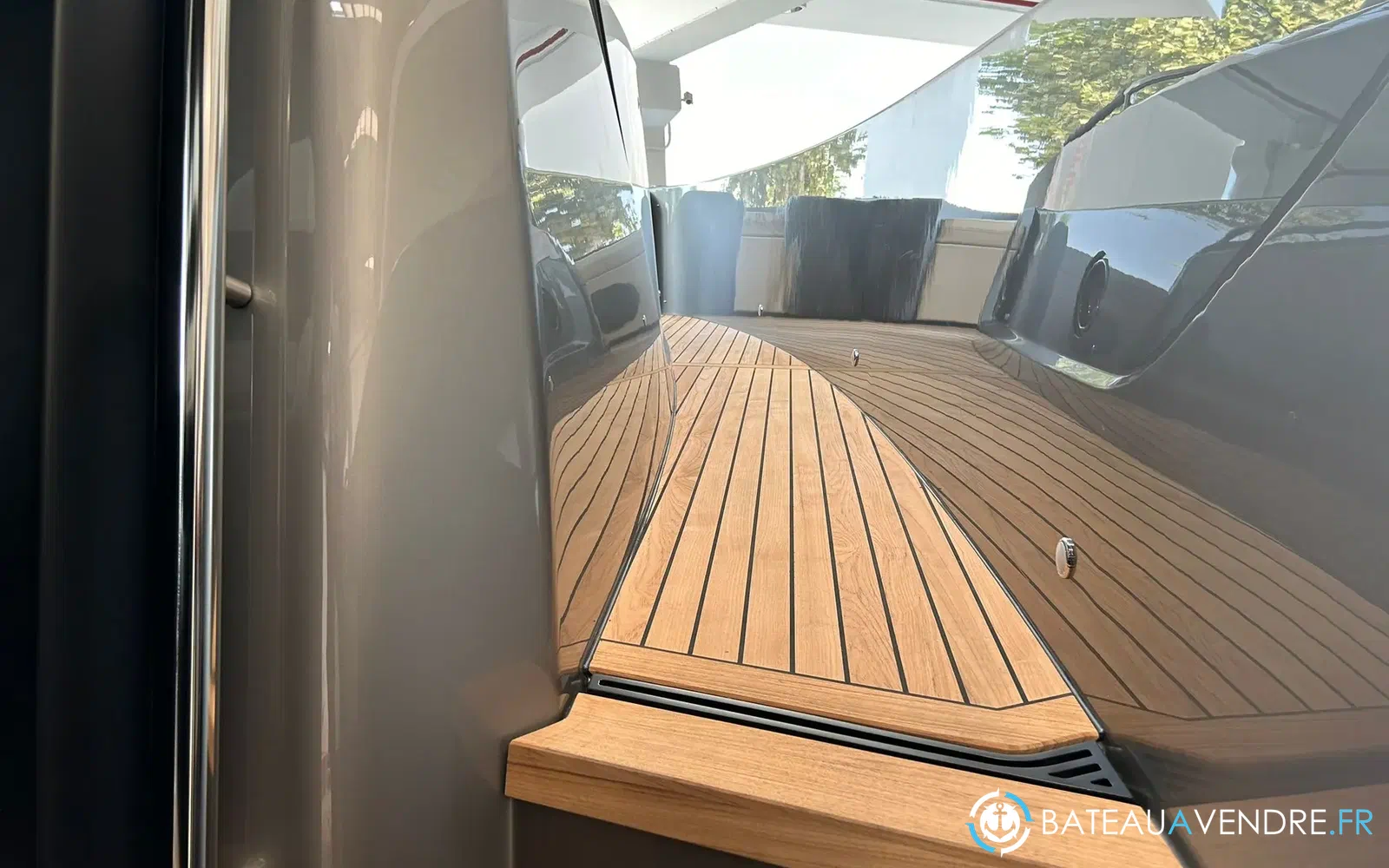 slider 19 Cranchi A46 Luxury Tender