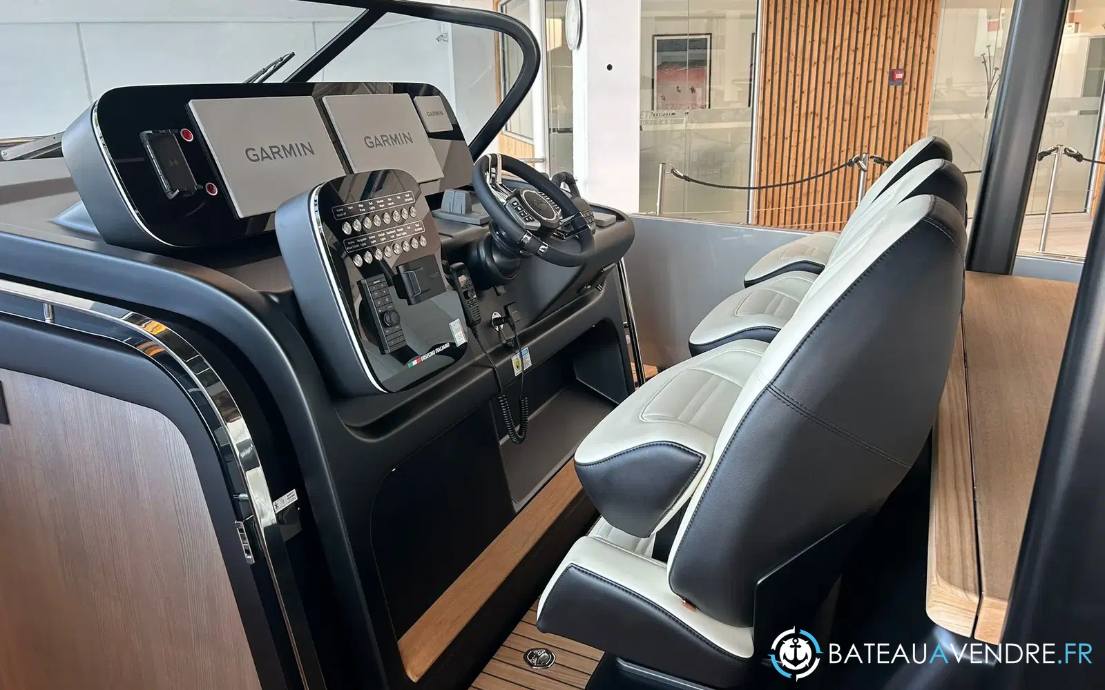 slider 21 Cranchi A46 Luxury Tender