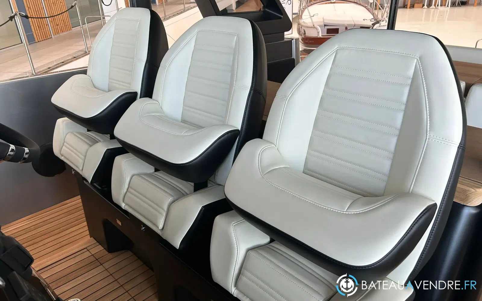 slider 22 Cranchi A46 Luxury Tender