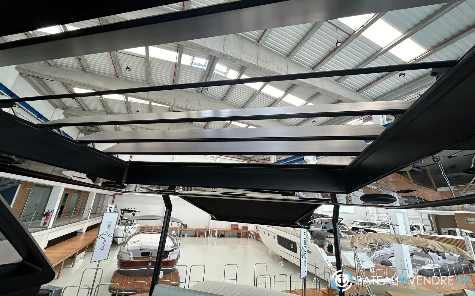 slider 41 Cranchi A46 Luxury Tender