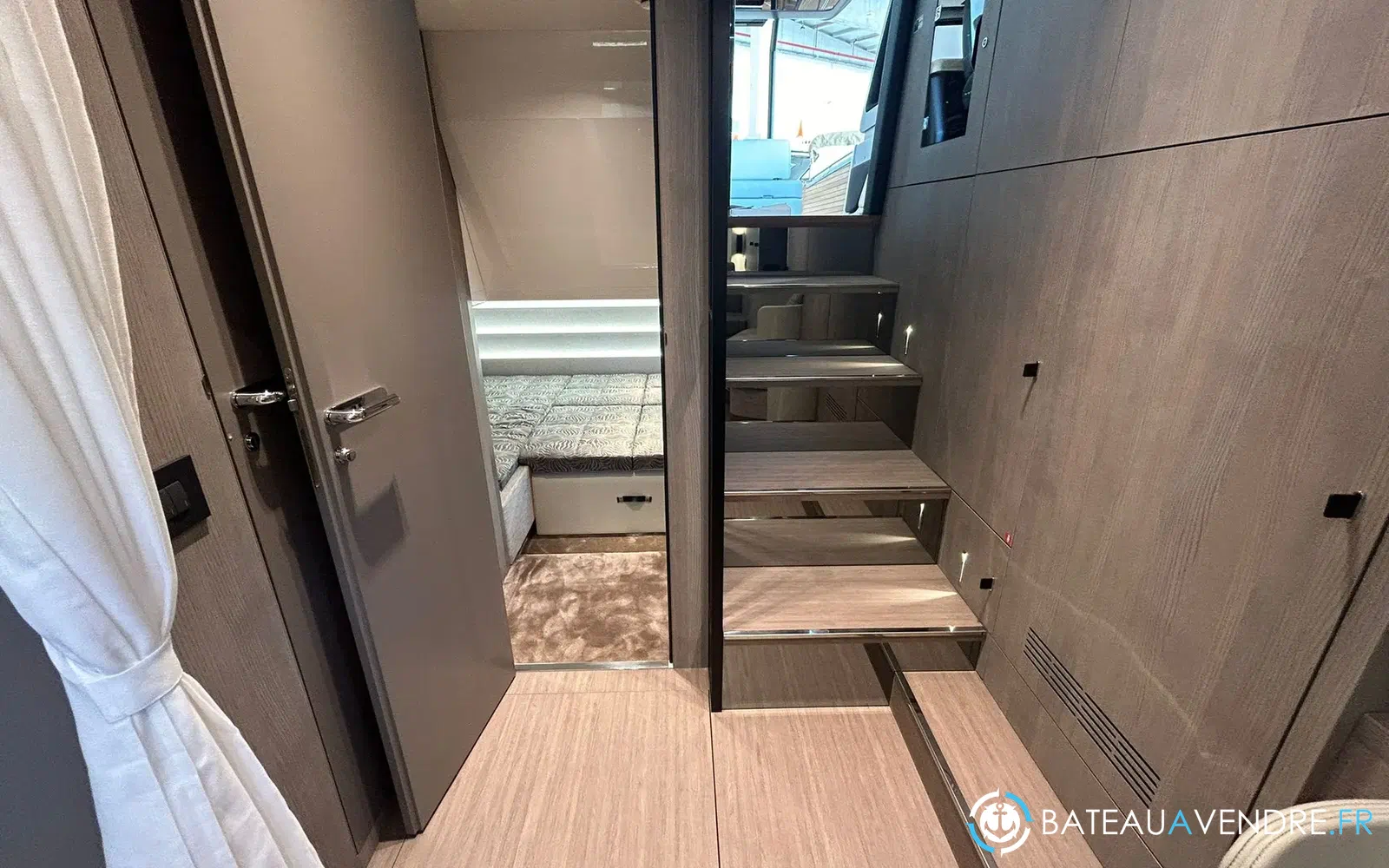 slider 50 Cranchi A46 Luxury Tender