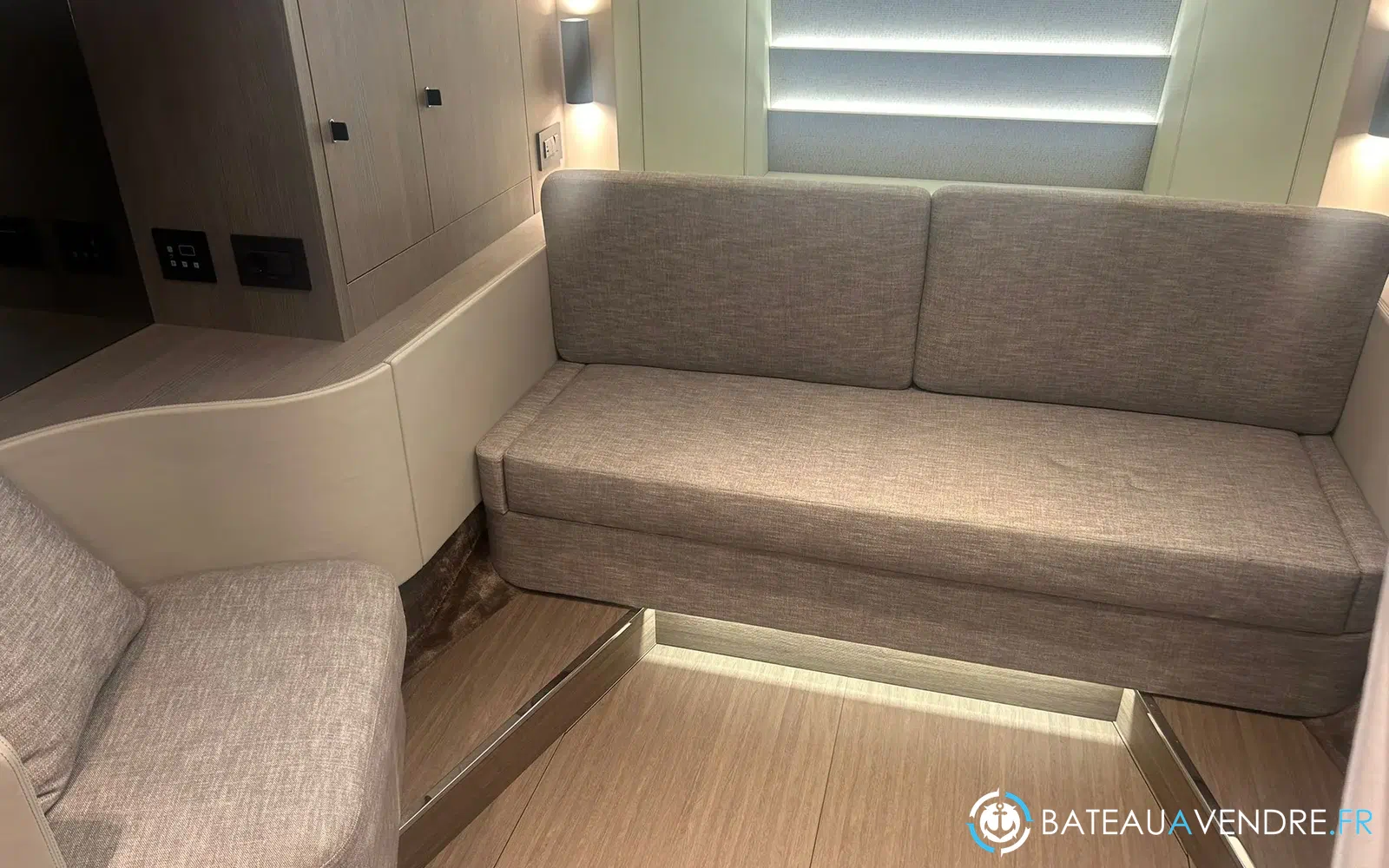 slider 52 Cranchi A46 Luxury Tender
