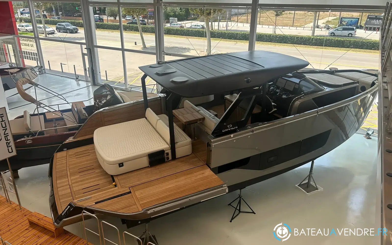 slider 5 Cranchi A46 Luxury Tender