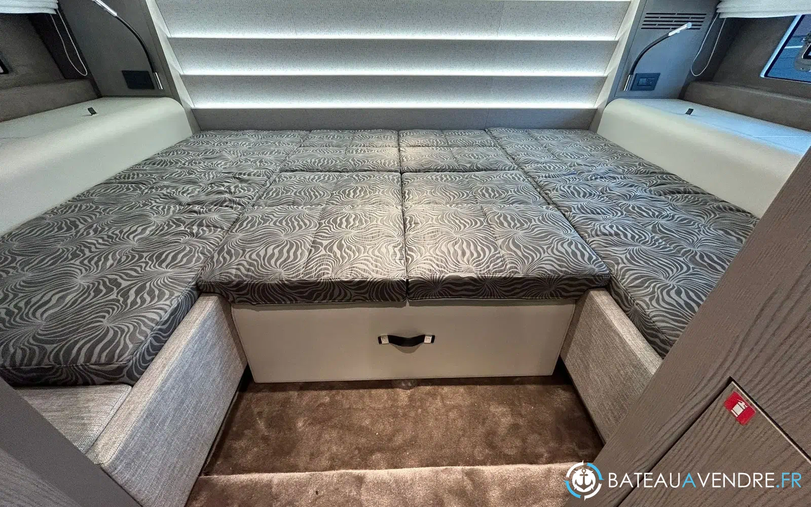 slider 61 Cranchi A46 Luxury Tender
