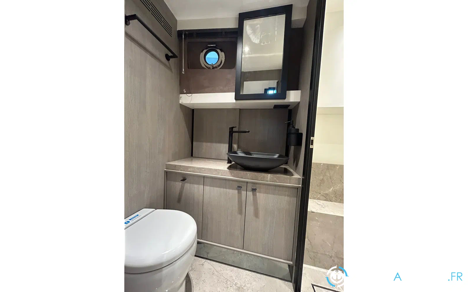 slider 66 Cranchi A46 Luxury Tender