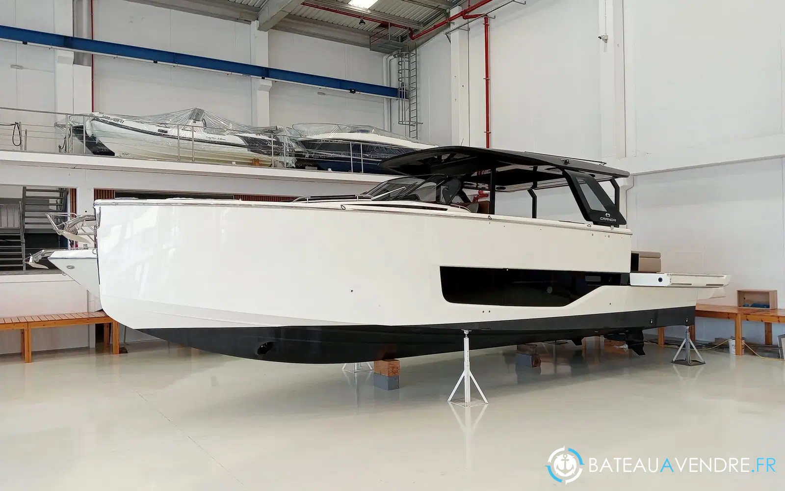 slider 1 Cranchi A46 Luxury Tender