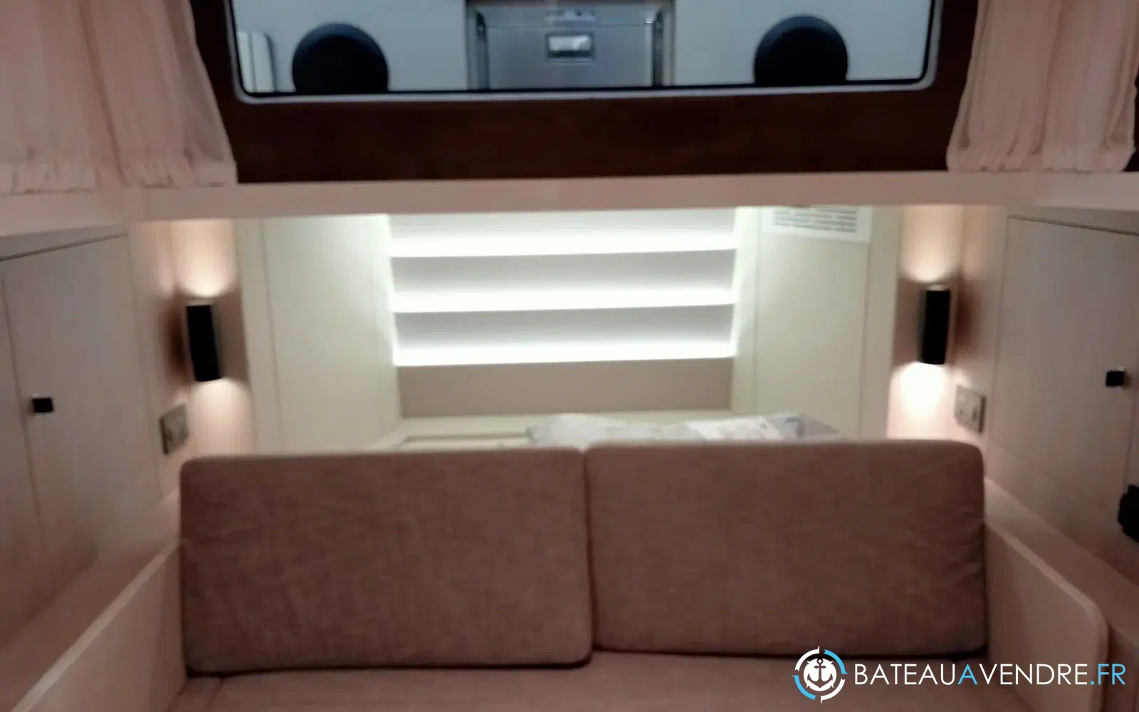 slider 20 Cranchi A46 Luxury Tender