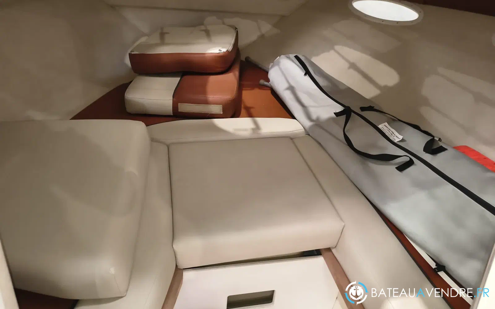 slider 8 Sea Ray 240 Sundancer Sea Ray 240 Sunsport