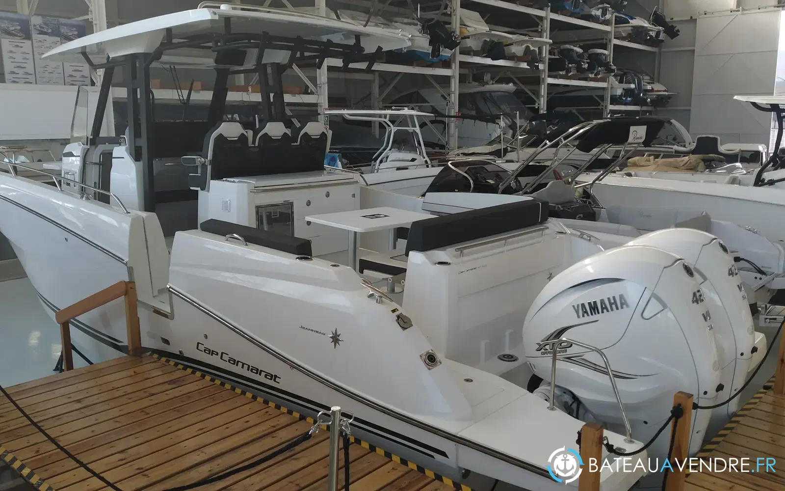 slider 0 Jeanneau Cap Camarat 10.5 CC