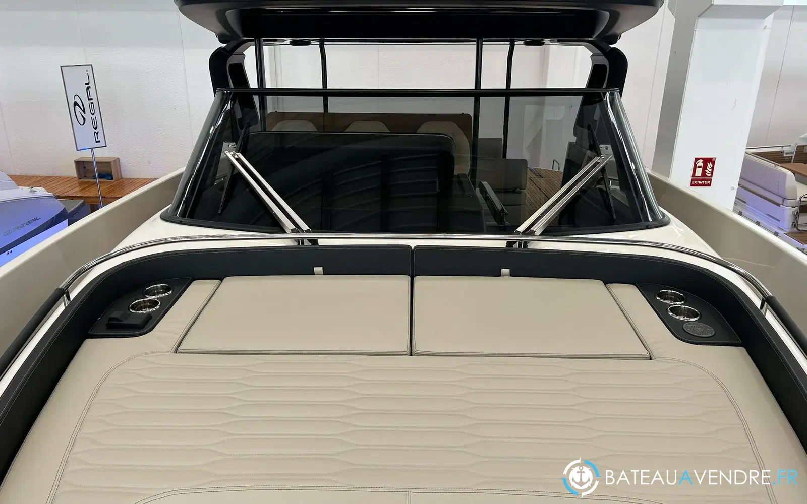 slider 13 Cranchi A46 Luxury Tender