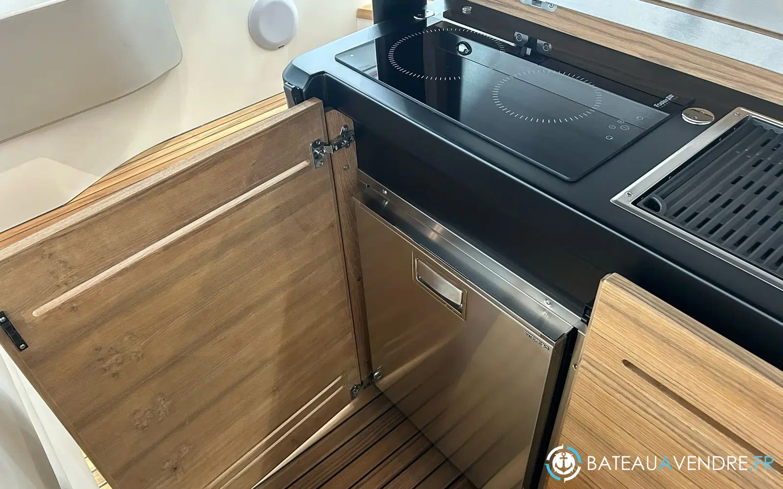 slider 27 Cranchi A46 Luxury Tender