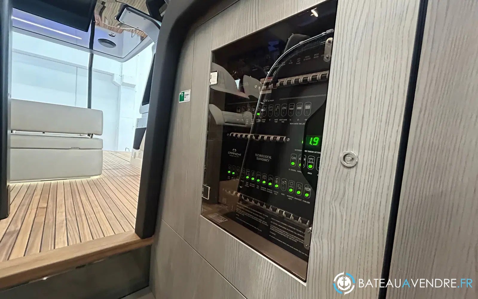 slider 31 Cranchi A46 Luxury Tender