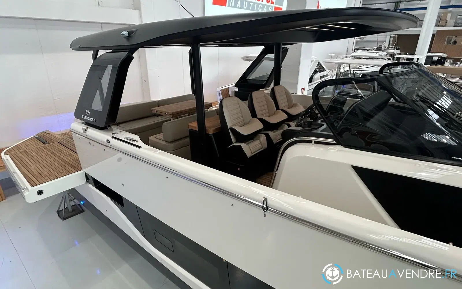 slider 6 Cranchi A46 Luxury Tender