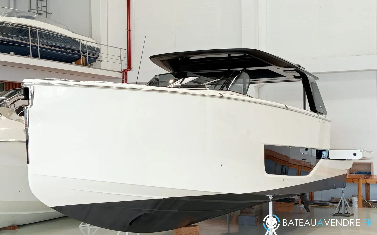 slider 0 Cranchi A46 Luxury Tender