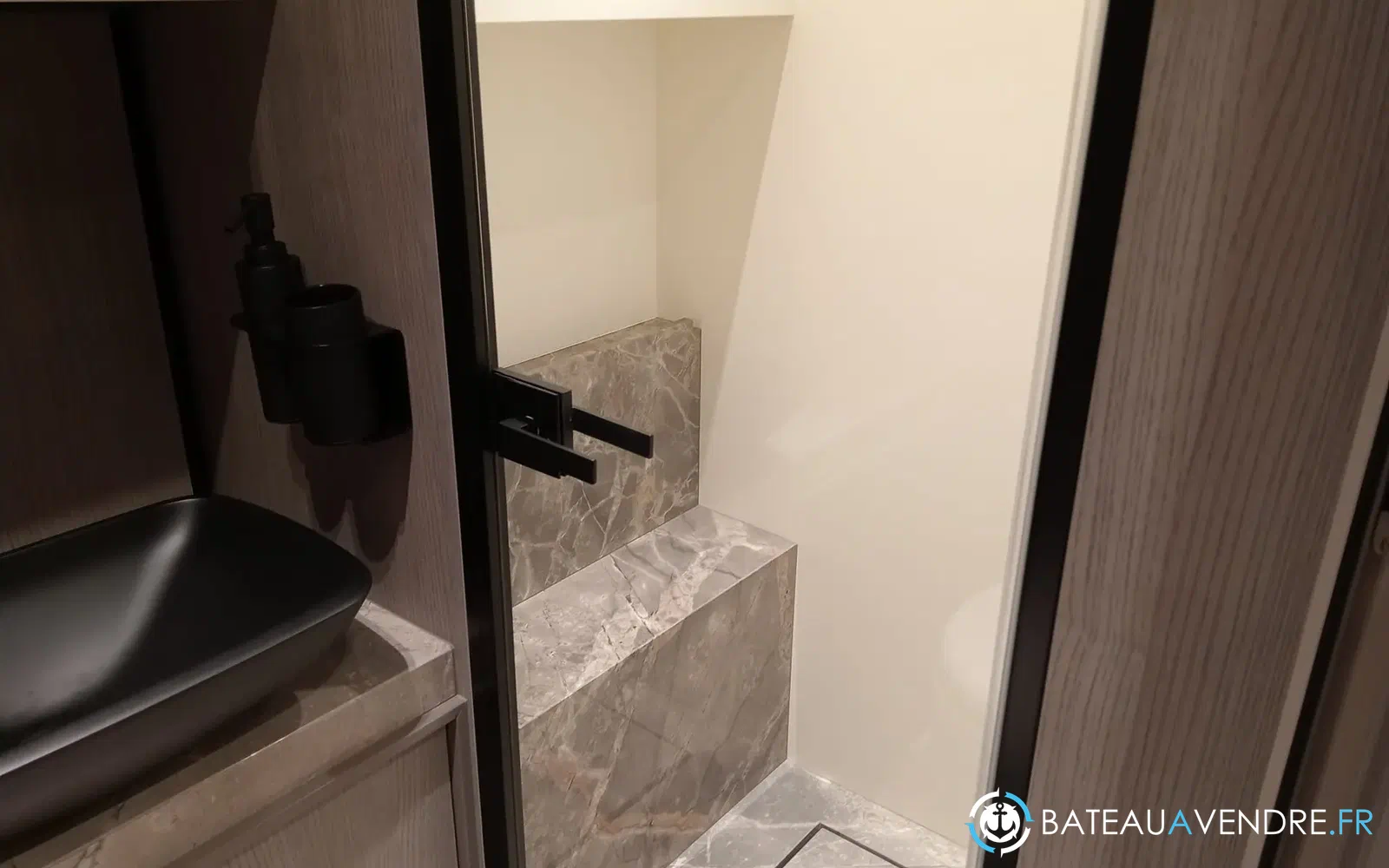 slider 28 Cranchi A46 Luxury Tender