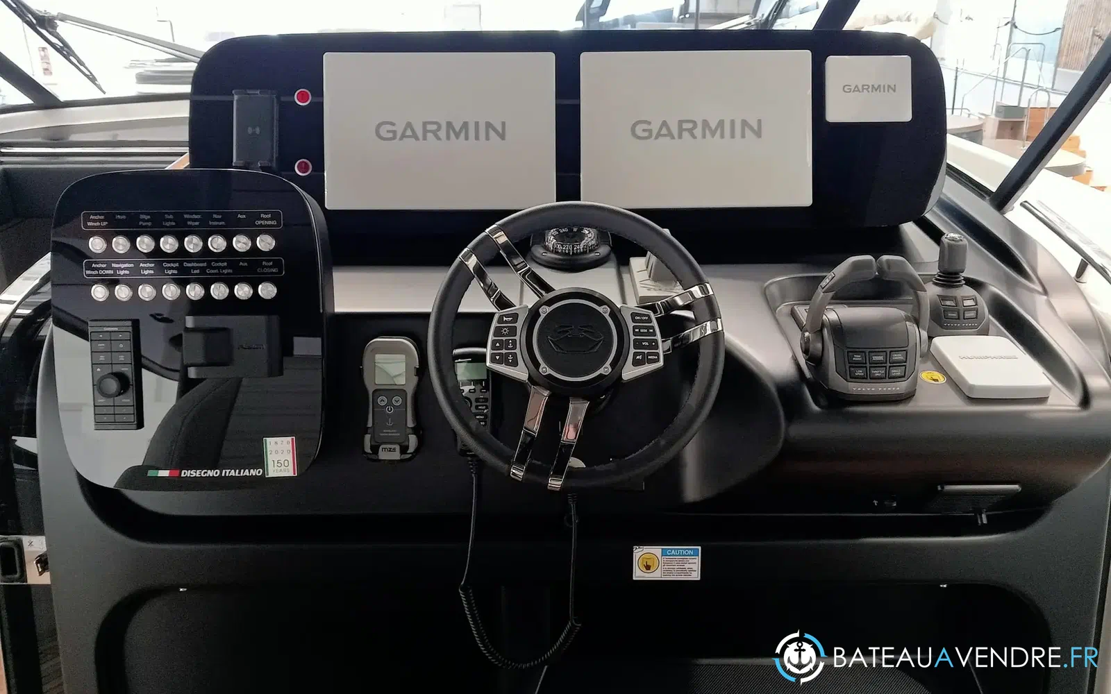 slider 4 Cranchi A46 Luxury Tender