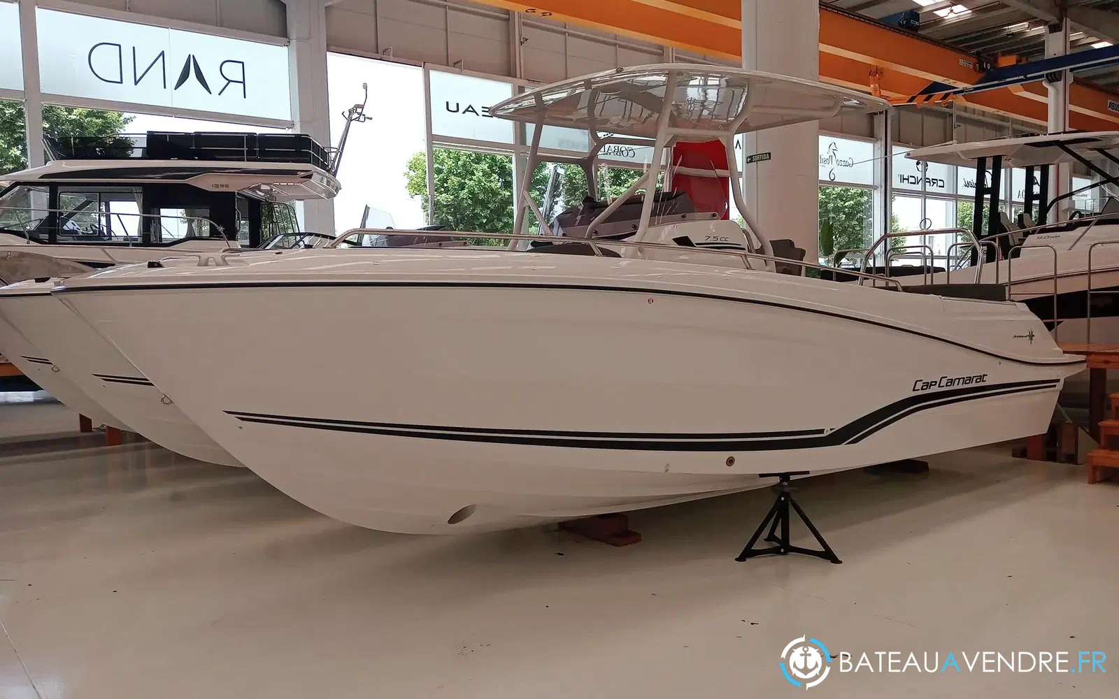 slider 0 Jeanneau Cap Camarat 7.5 CC Serie 3