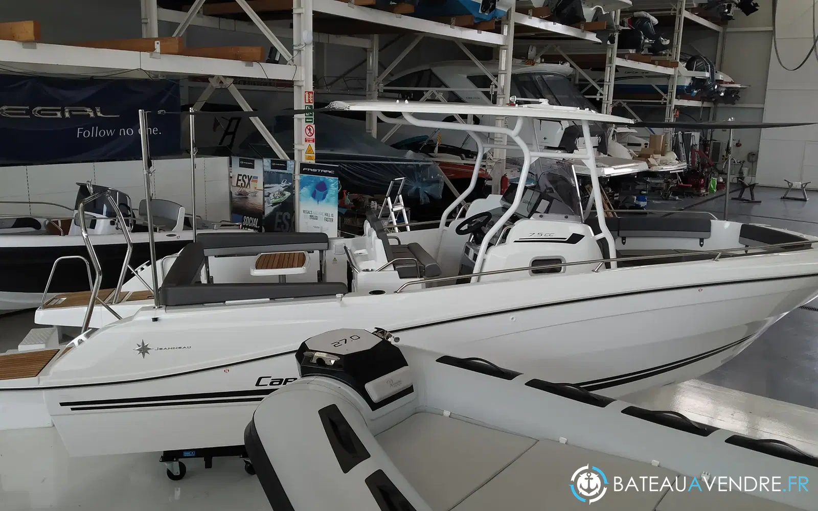 slider 30 Jeanneau Cap Camarat 7.5 CC Serie 3