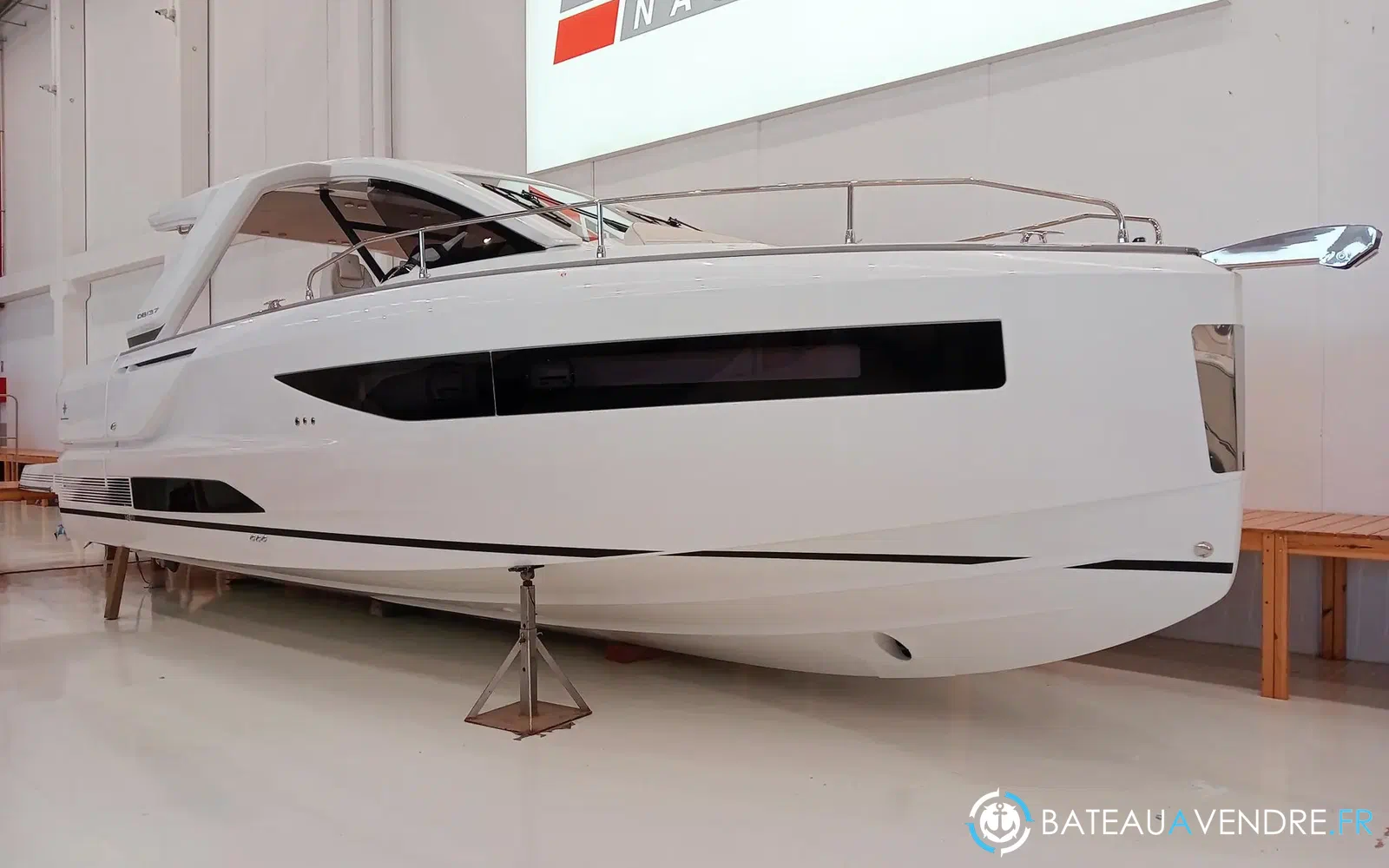 slider 0 Jeanneau DB 37