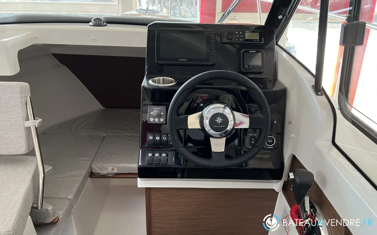 slider 12 Jeanneau Merry Fisher 695 Serie 2