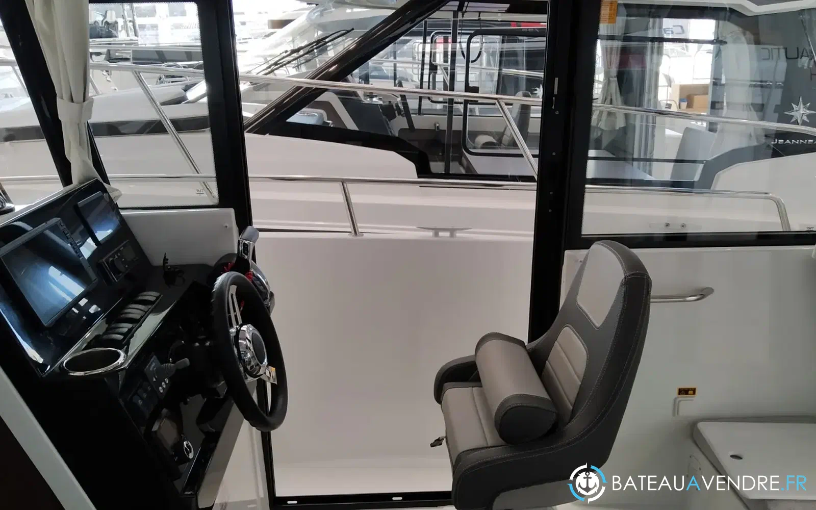 slider 10 Jeanneau Merry Fisher 795 Sport Serie 2