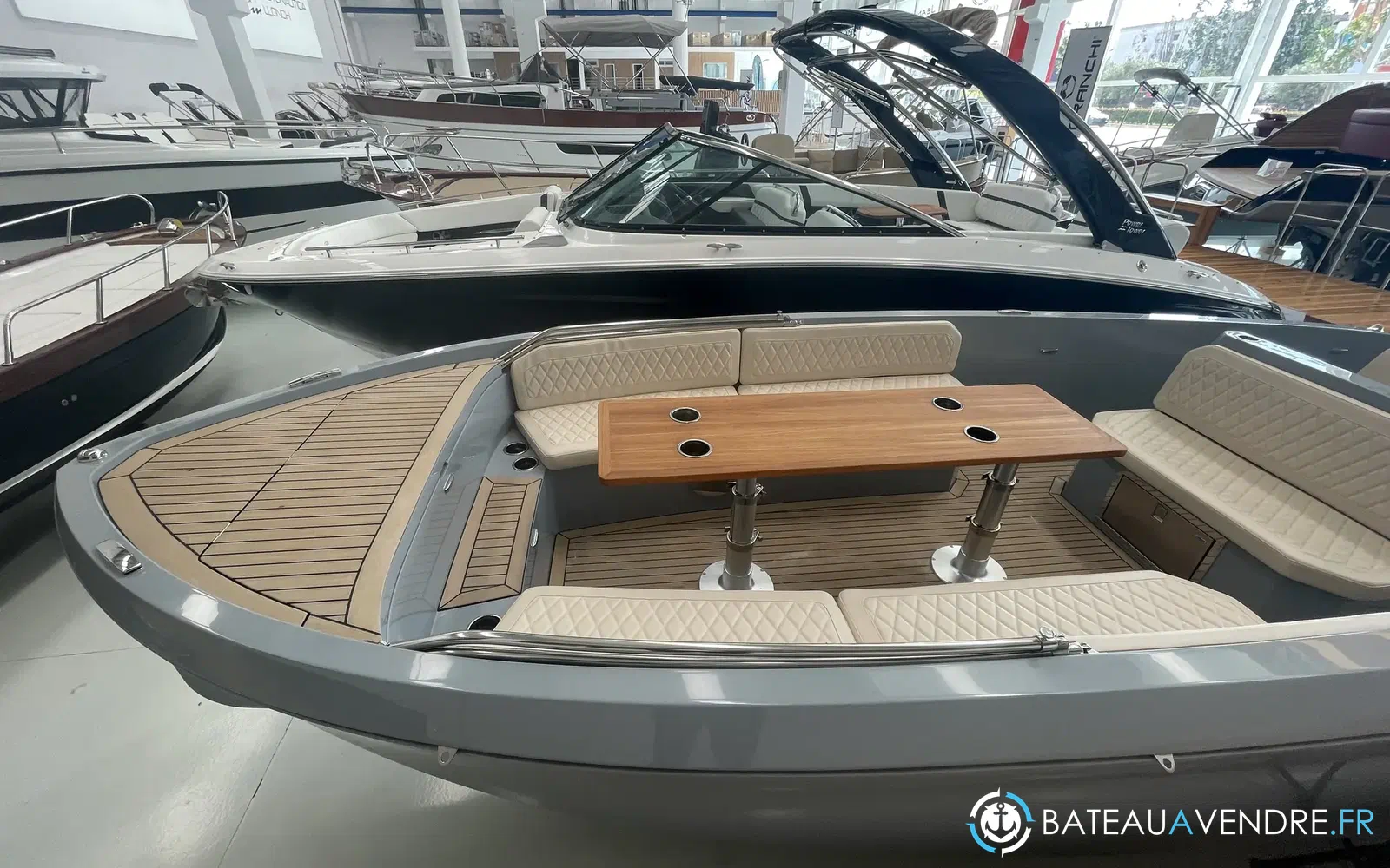 slider 1 Rand Boats Mana 23