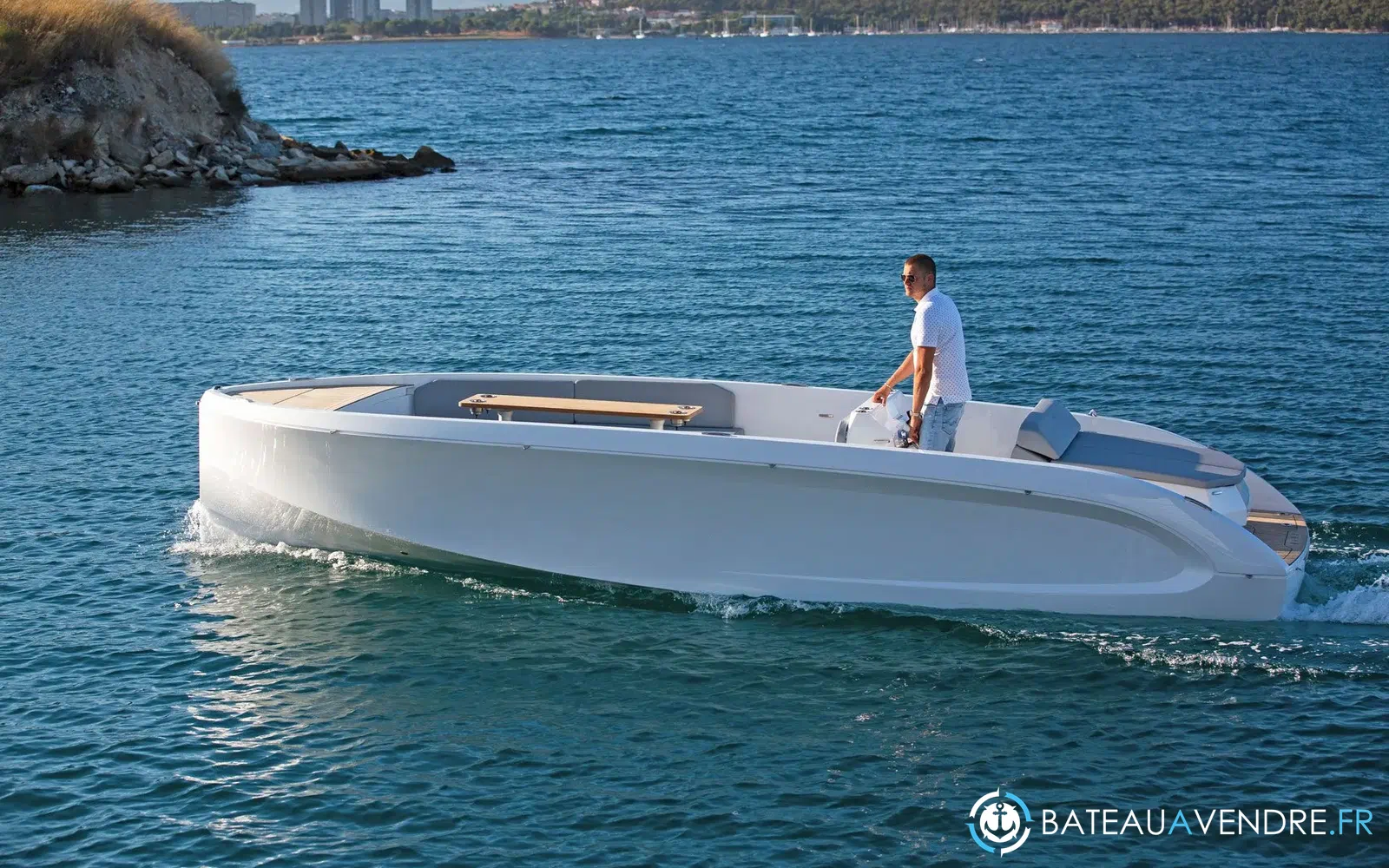 slider 5 Rand Boats Mana 23