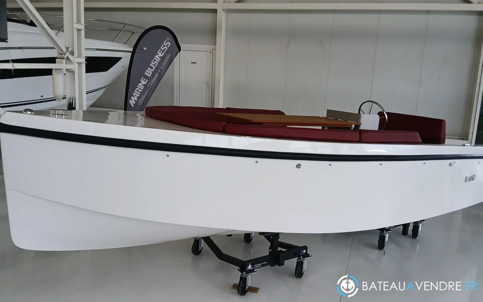 slider 0 Rand Boats Picnic 18