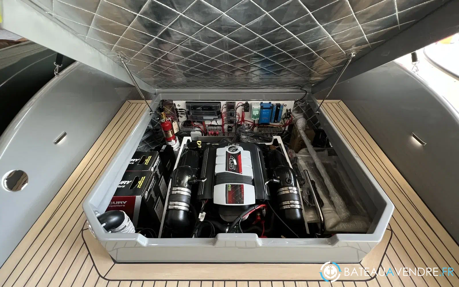 slider 28 Rand Boats Play 24