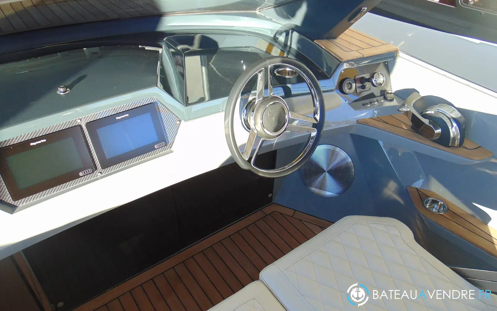 slider 5 Rand Boats Spirit 25