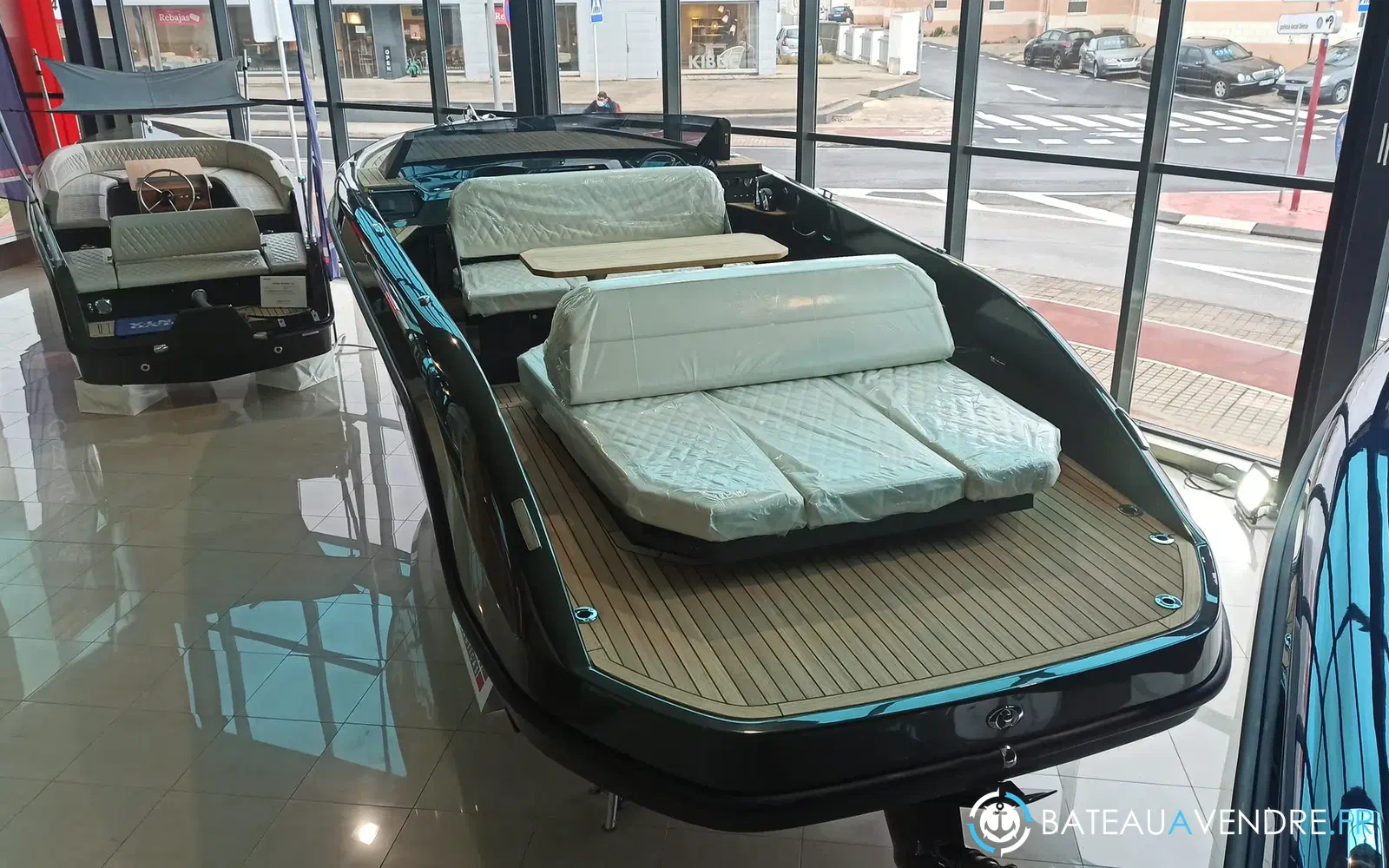 slider 2 Rand Boats Spirit 25