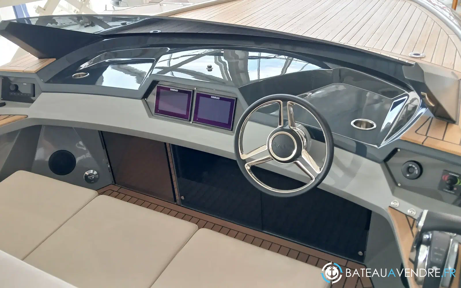 slider 2 Rand Boats Spirit 25