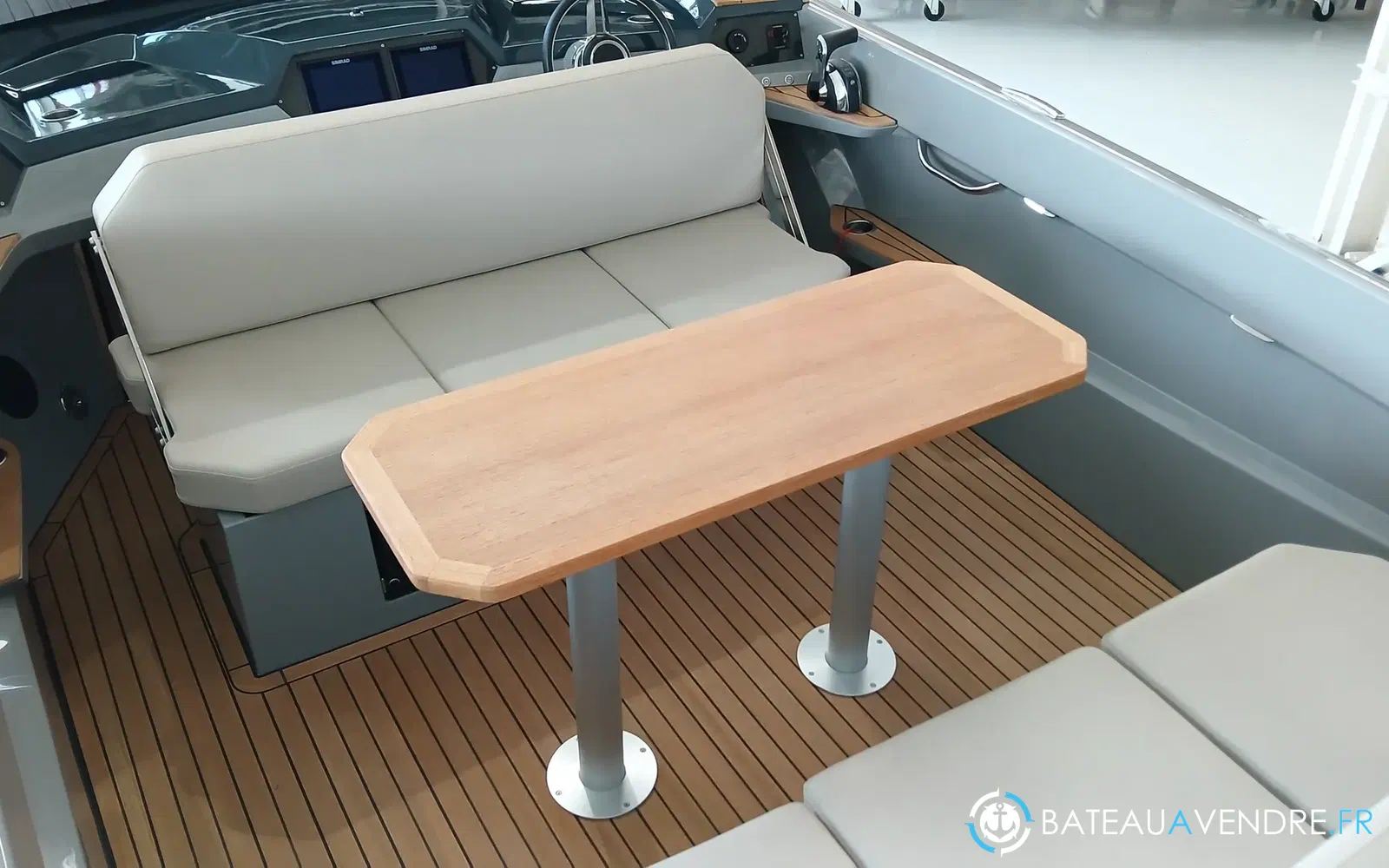 slider 33 Rand Boats Spirit 25