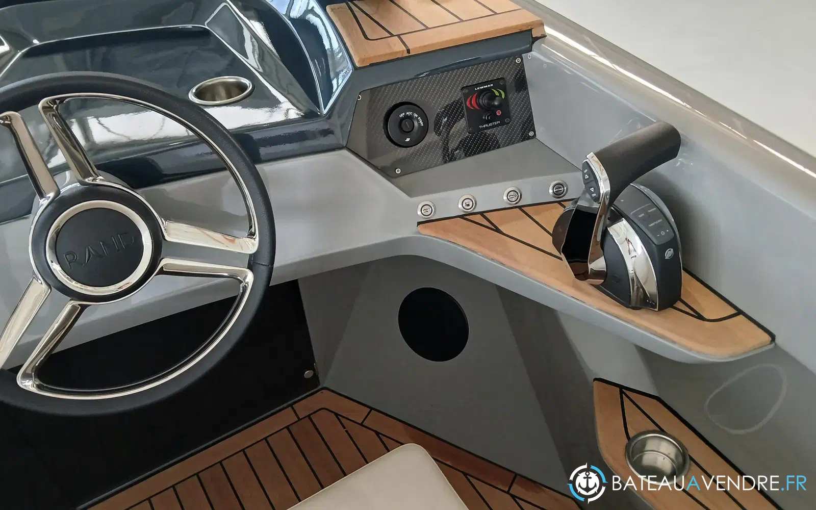 slider 6 Rand Boats Spirit 25