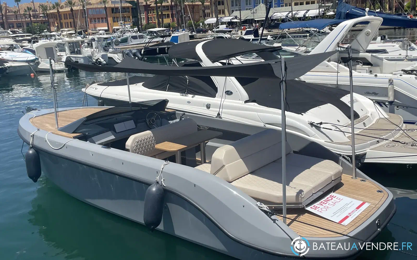 slider 0 Rand Boats Spirit 25