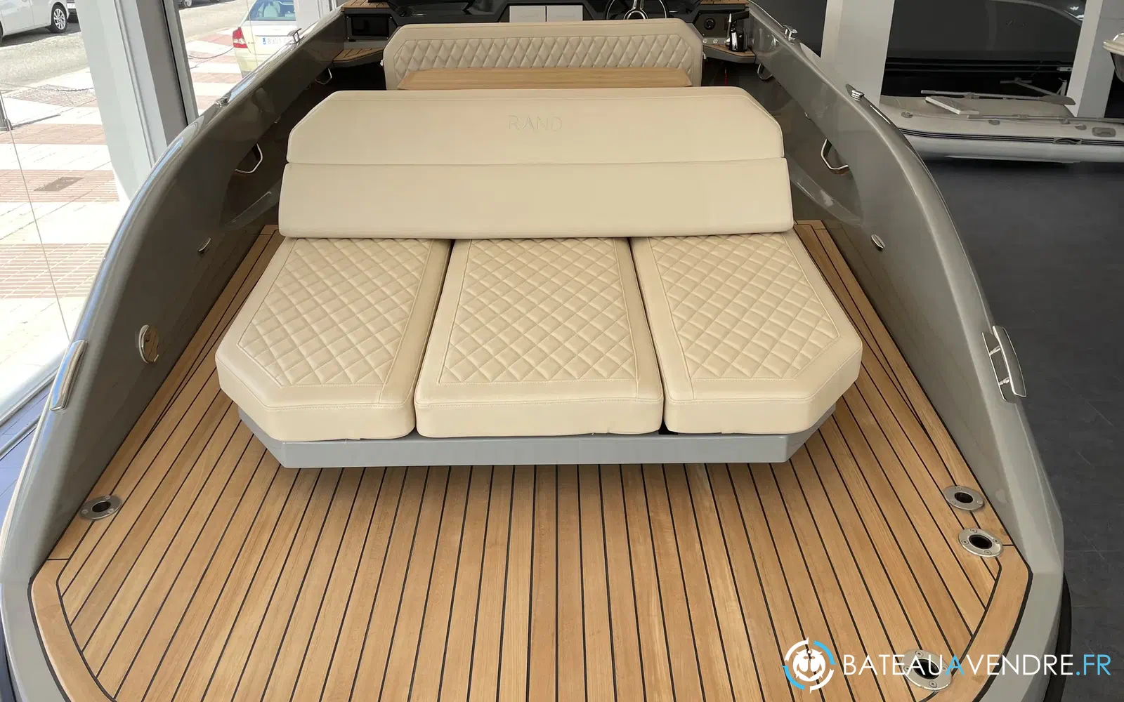 slider 3 Rand Boats Spirit 25