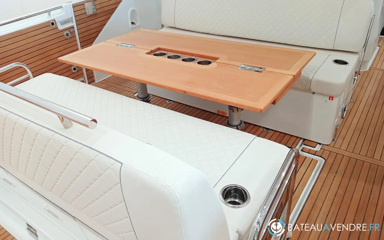 slider 3 Jeanneau DB 37