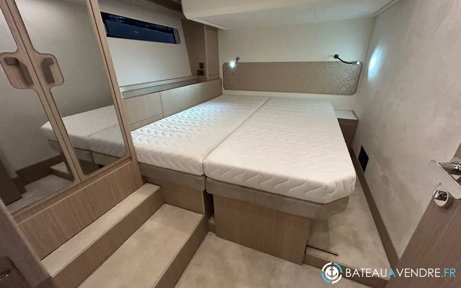 slider 14 Prestige Yachts F4.9