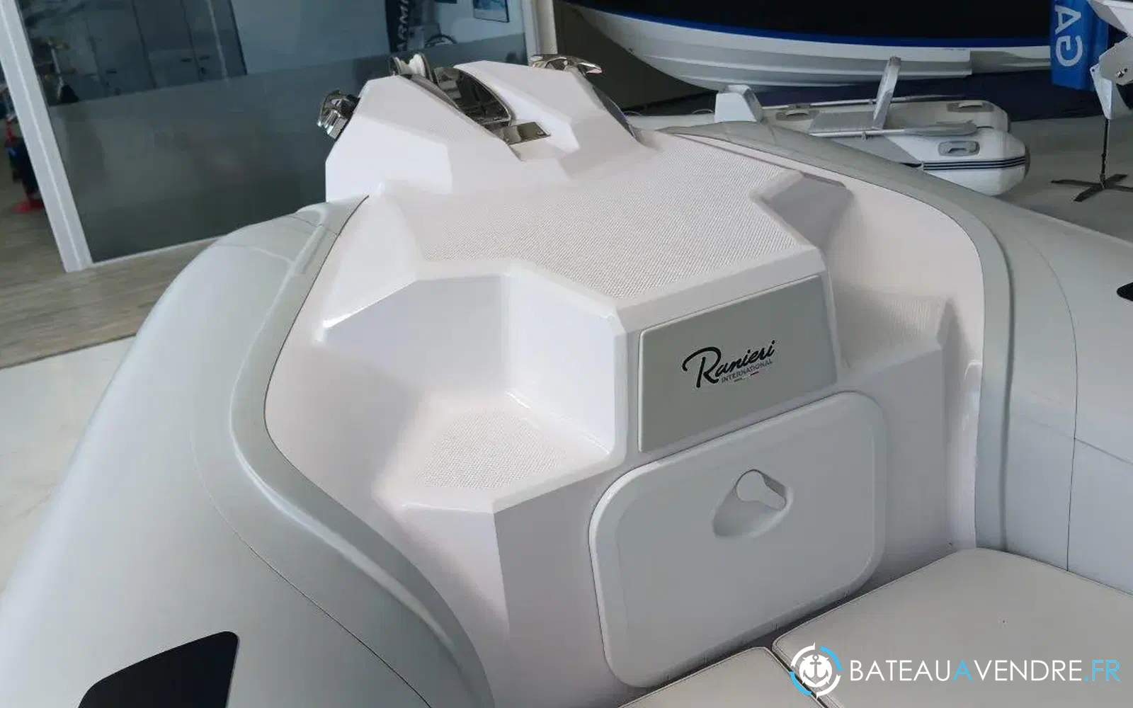 slider 14 Ranieri Cayman 19 Sport