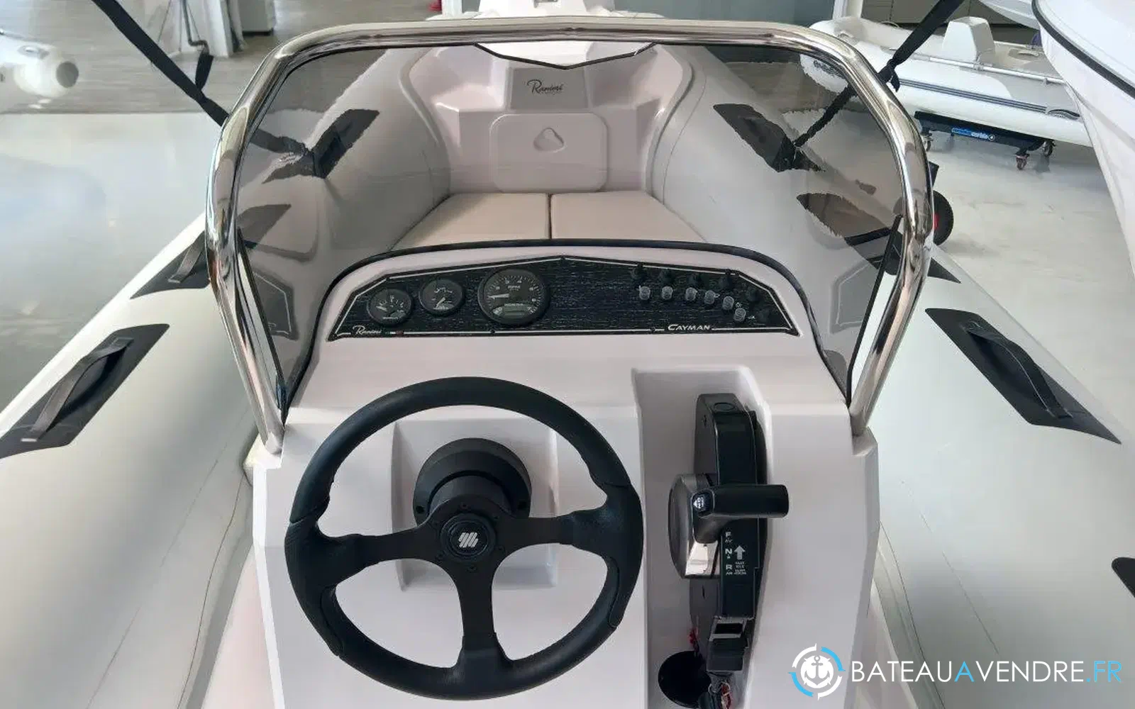 slider 25 Ranieri Cayman 19 Sport