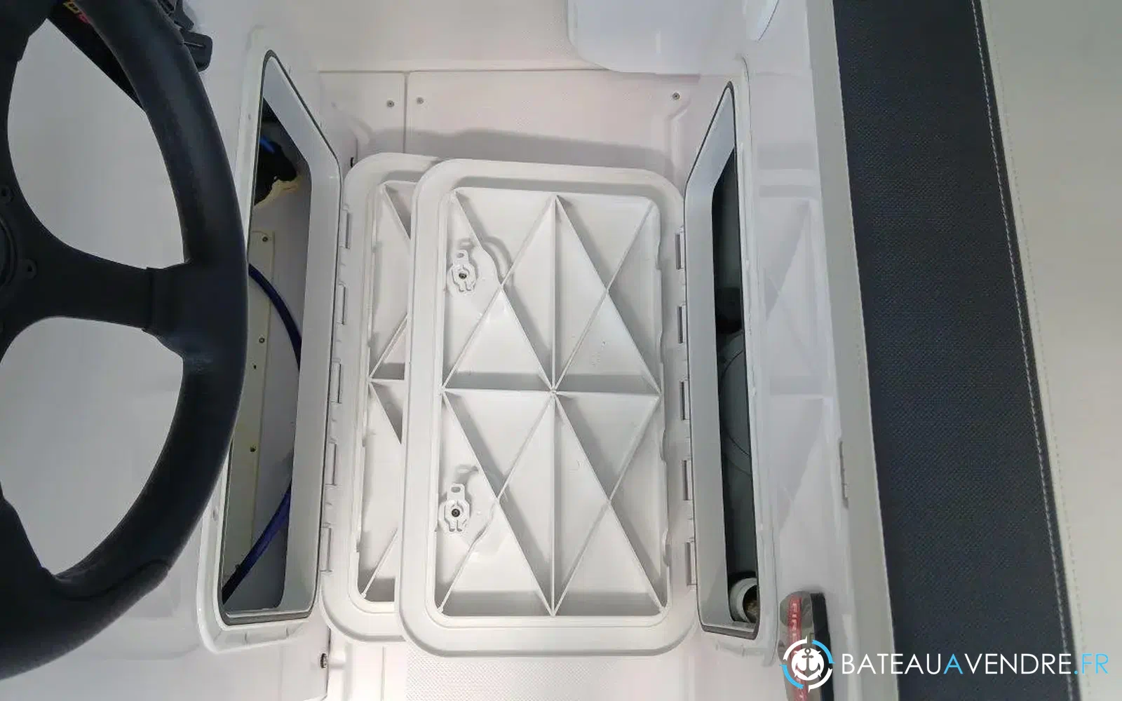 slider 27 Ranieri Cayman 19 Sport