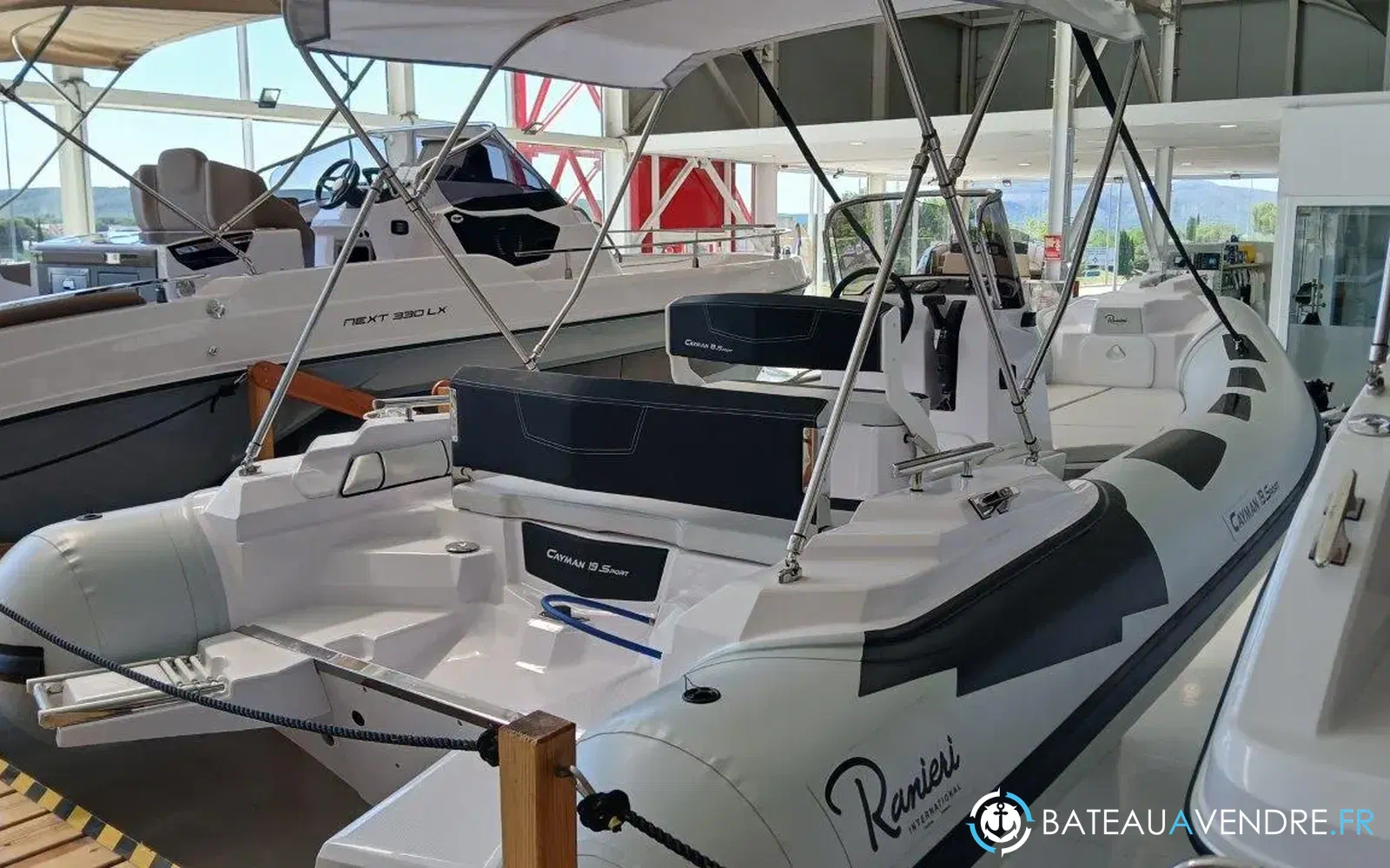 slider 2 Ranieri Cayman 19 Sport