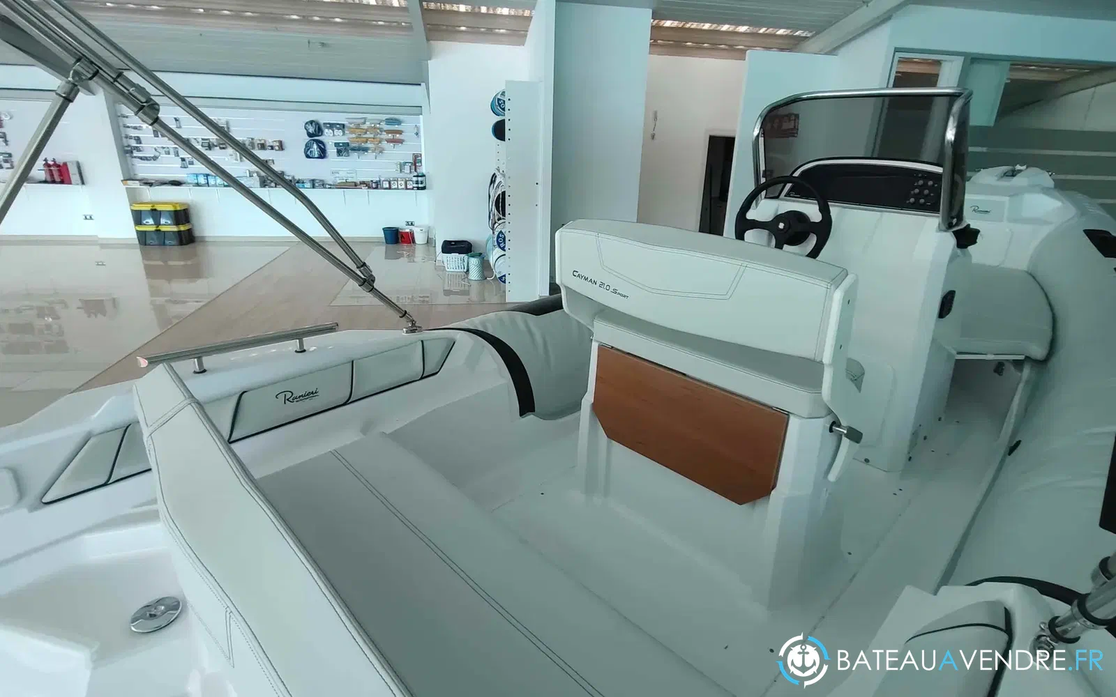 slider 14 Ranieri Cayman 21 Sport