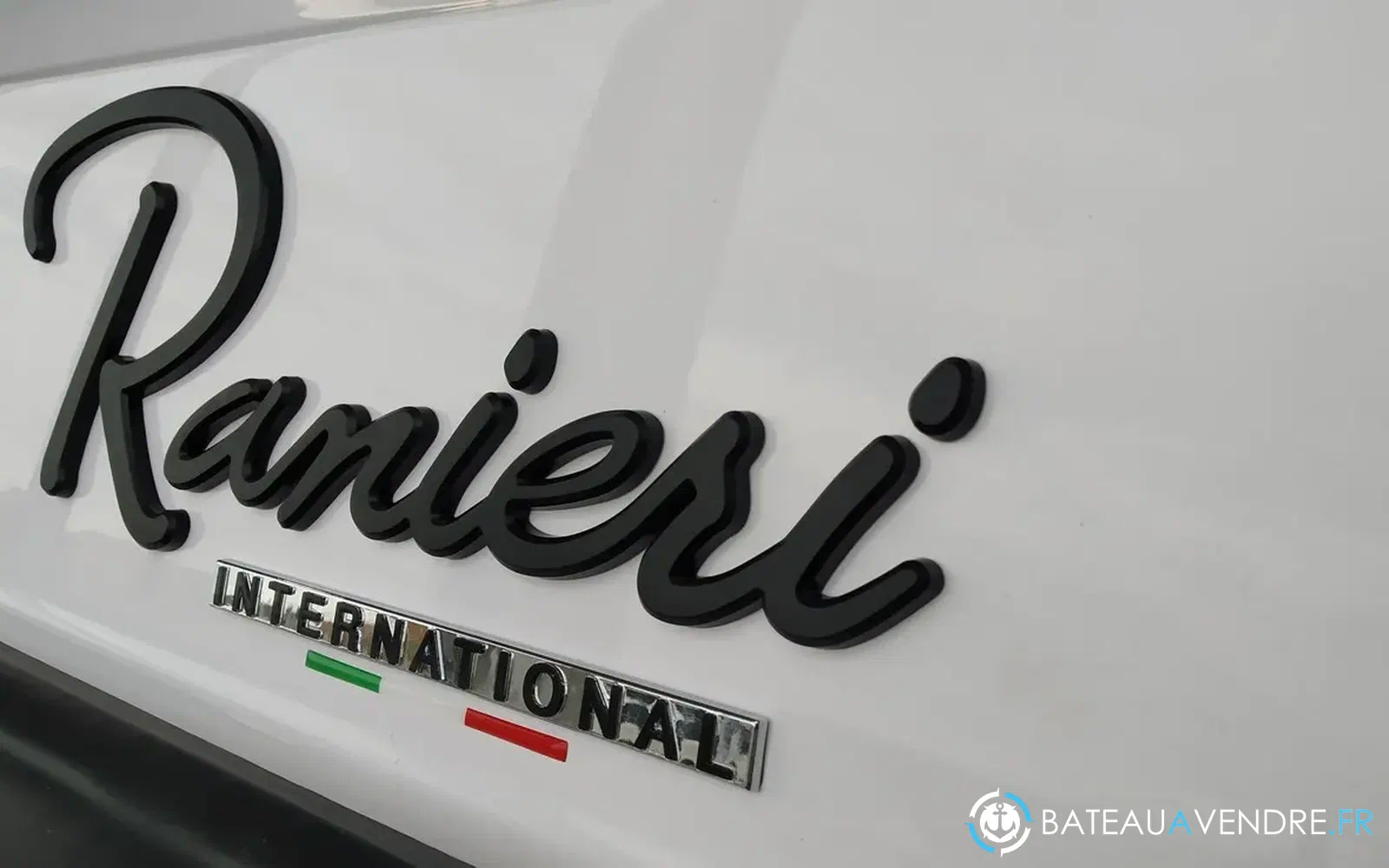 slider 30 Ranieri Cayman 27.0 Sport Touring
