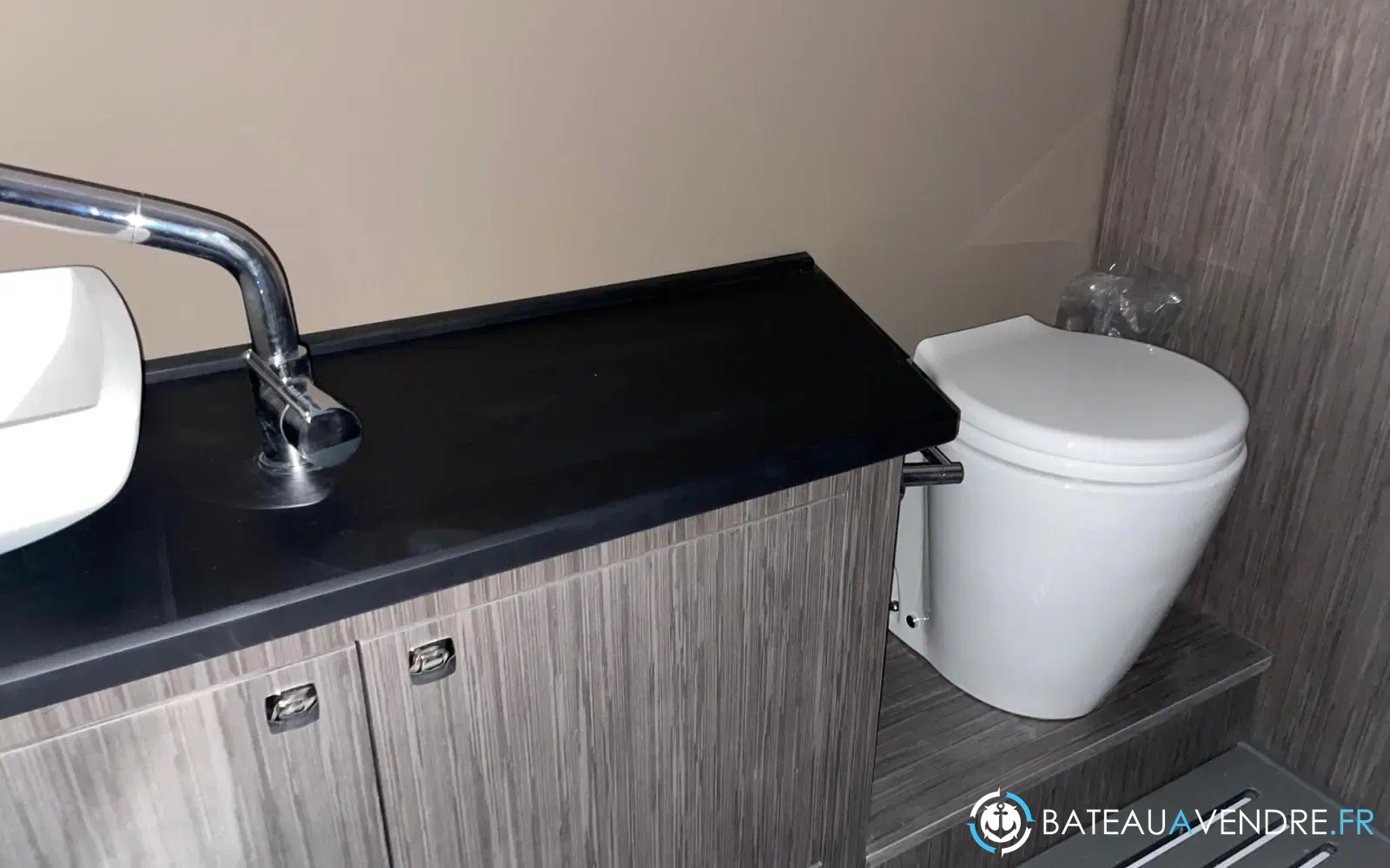 slider 33 Ranieri Next 330 Lx