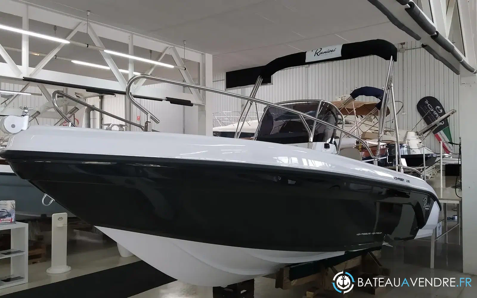 slider 2 Ranieri Voyager 19 S