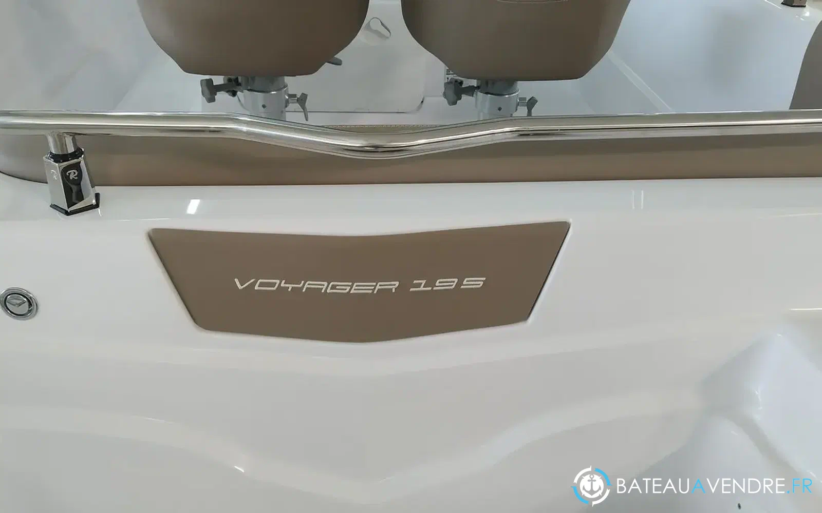 slider 5 Ranieri Voyager 19 S