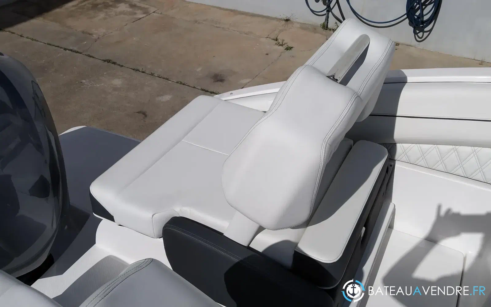 slider 23 Regal LX4