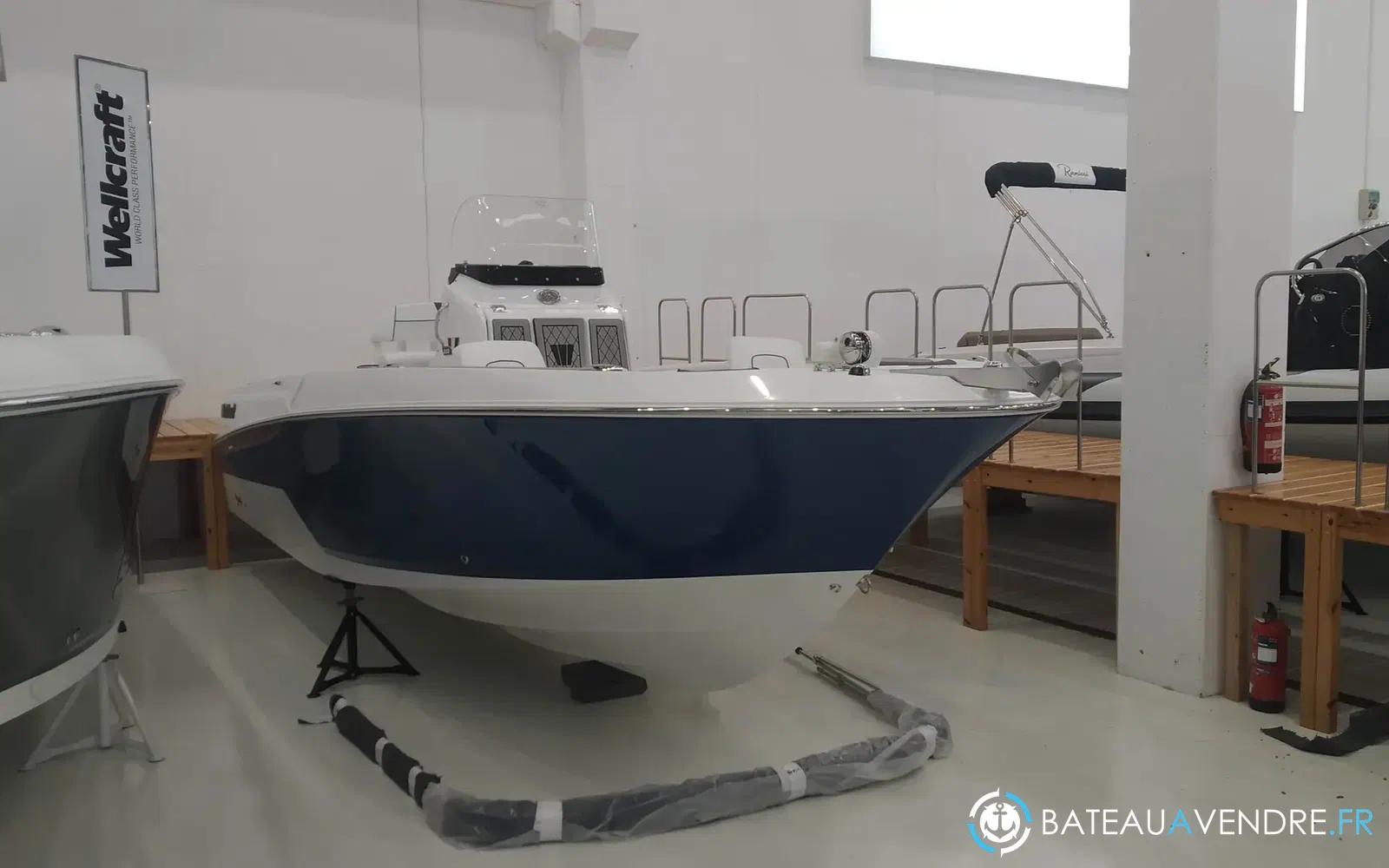 slider 0 Wellcraft Fisherman 222